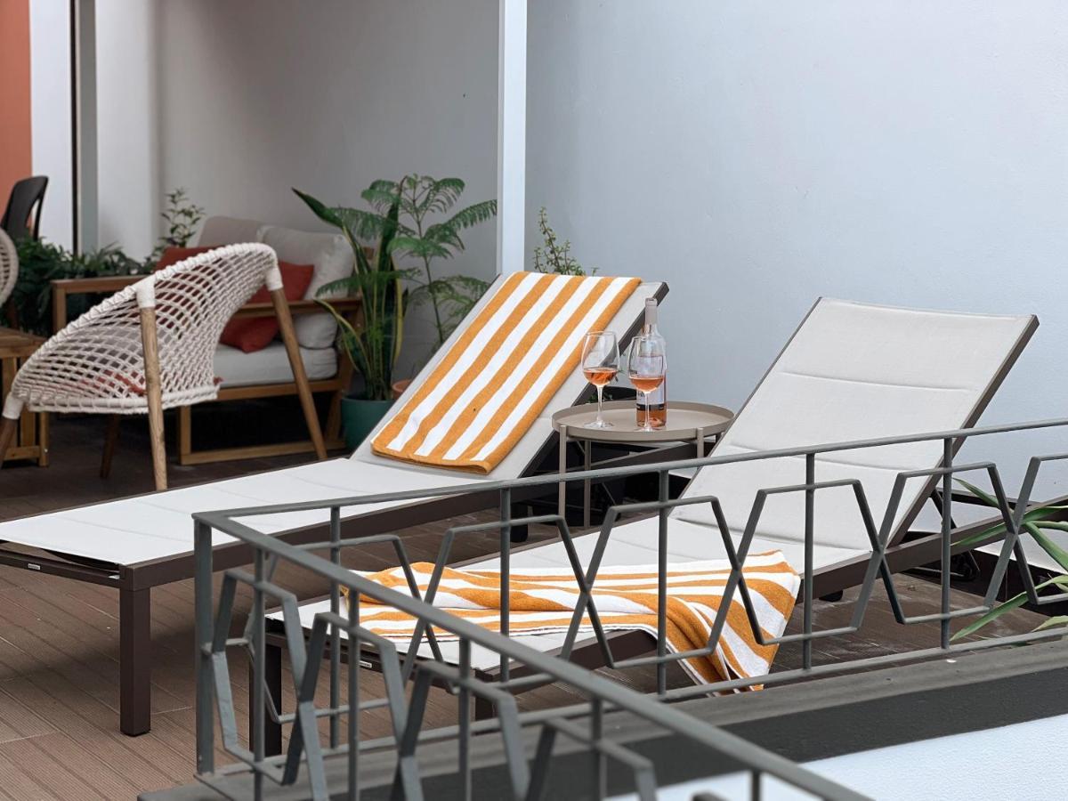 Madeira Breeze Apartment ฟุงชาล ภายนอก รูปภาพ