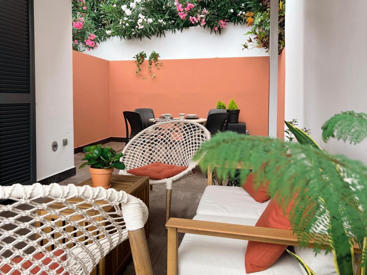 Madeira Breeze Apartment ฟุงชาล ภายนอก รูปภาพ