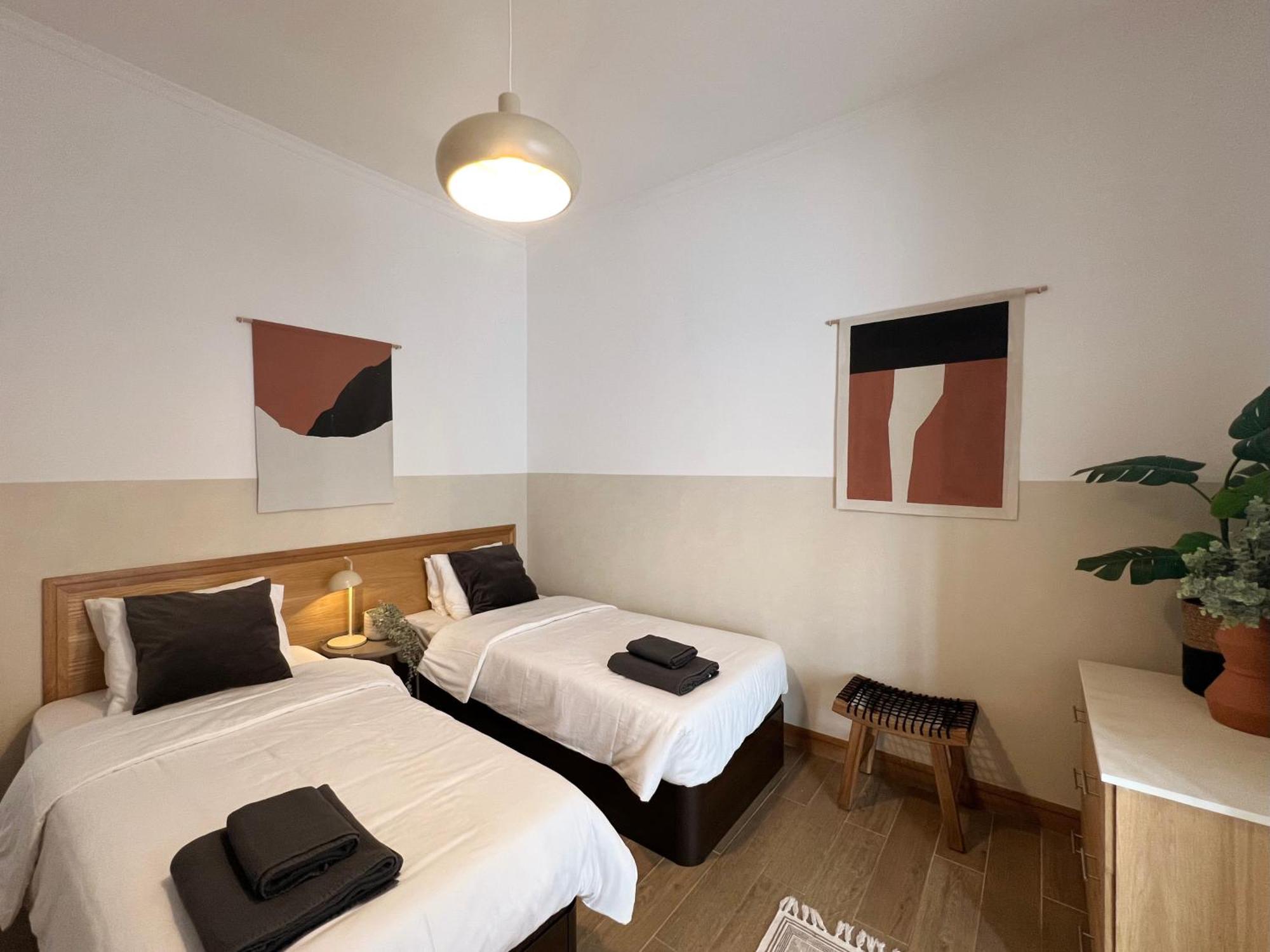 Madeira Breeze Apartment ฟุงชาล ภายนอก รูปภาพ